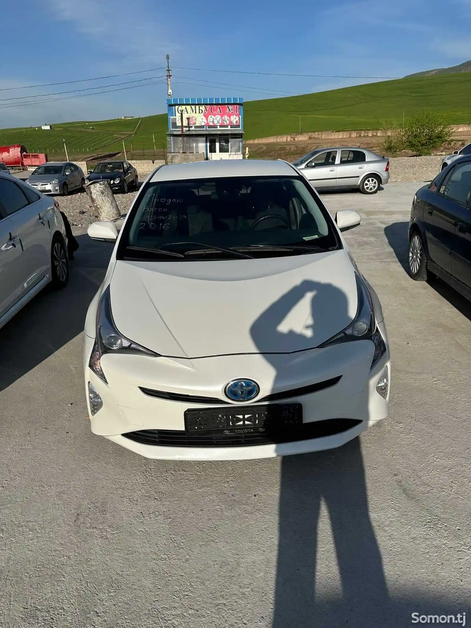 Toyota Prius, 2016-10