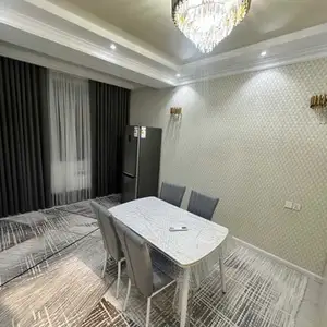 2-комн. квартира, 13 этаж, 60м², Шохмансур, голубой экран