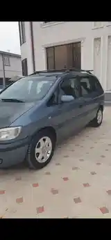 Opel Zafira, 2000-2