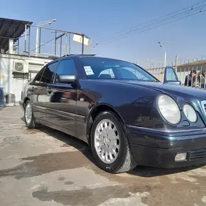 Mercedes-Benz E class, 1999