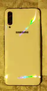 Samsung Galaxy A50-2