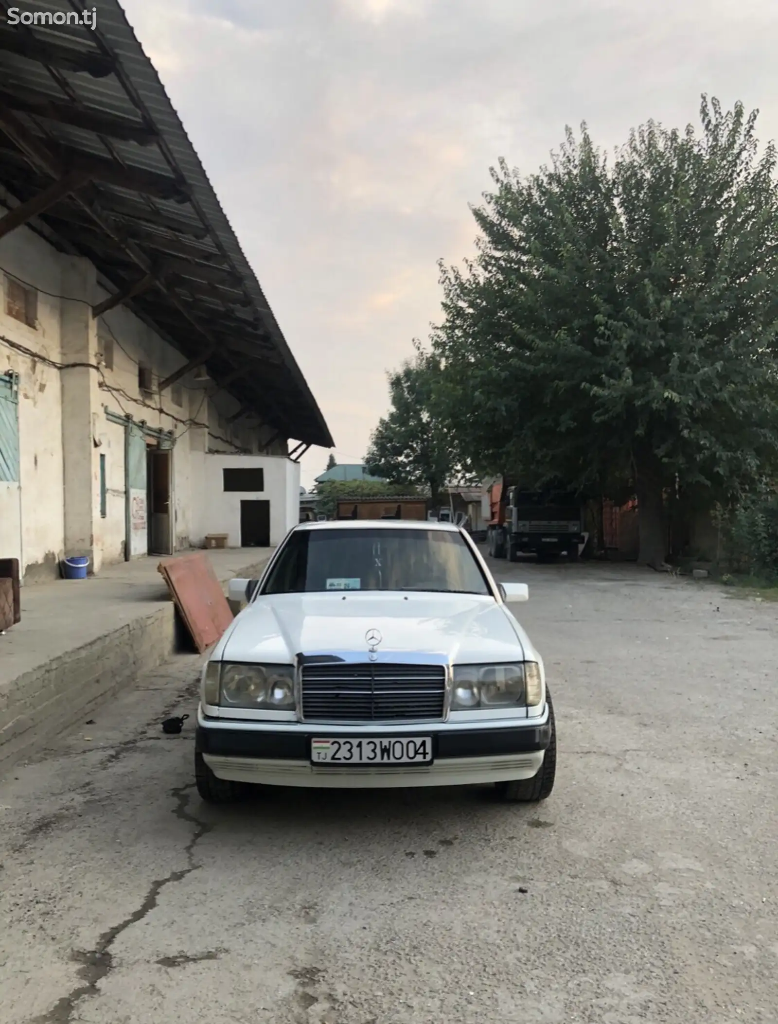 Mercedes-Benz W124, 1992-1