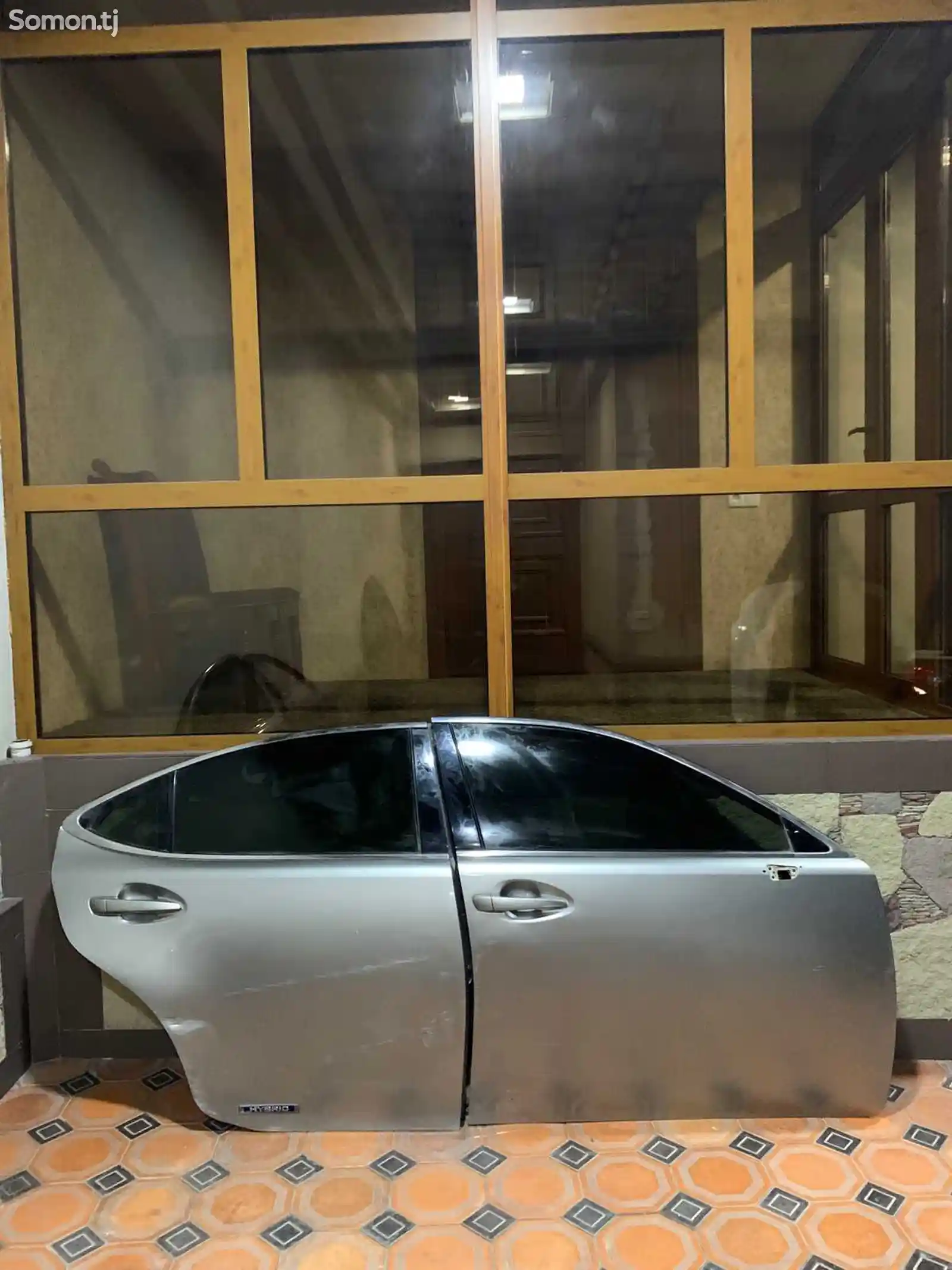 Дверь передний и задний правый от Lexus ES 6-1