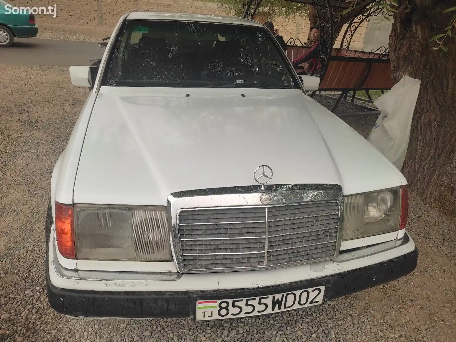 Mercedes-Benz W124, 1992-1