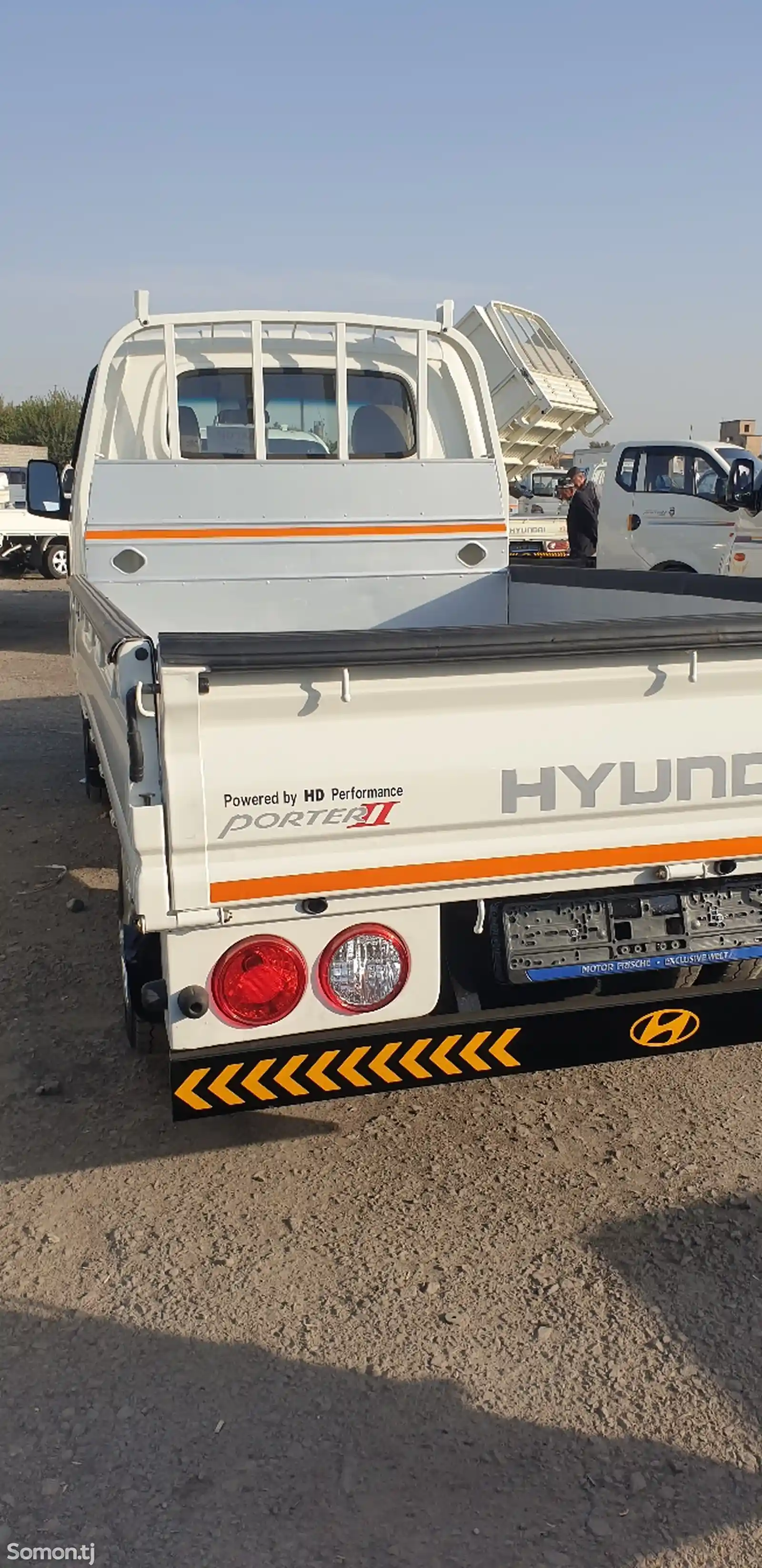 Бортовой автомобиль Hyundai porter-4