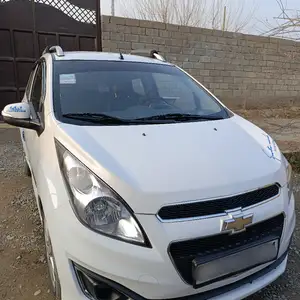 Chevrolet Spark, 2015