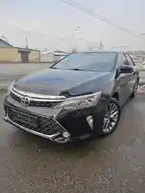 Toyota Camry, 2017-4