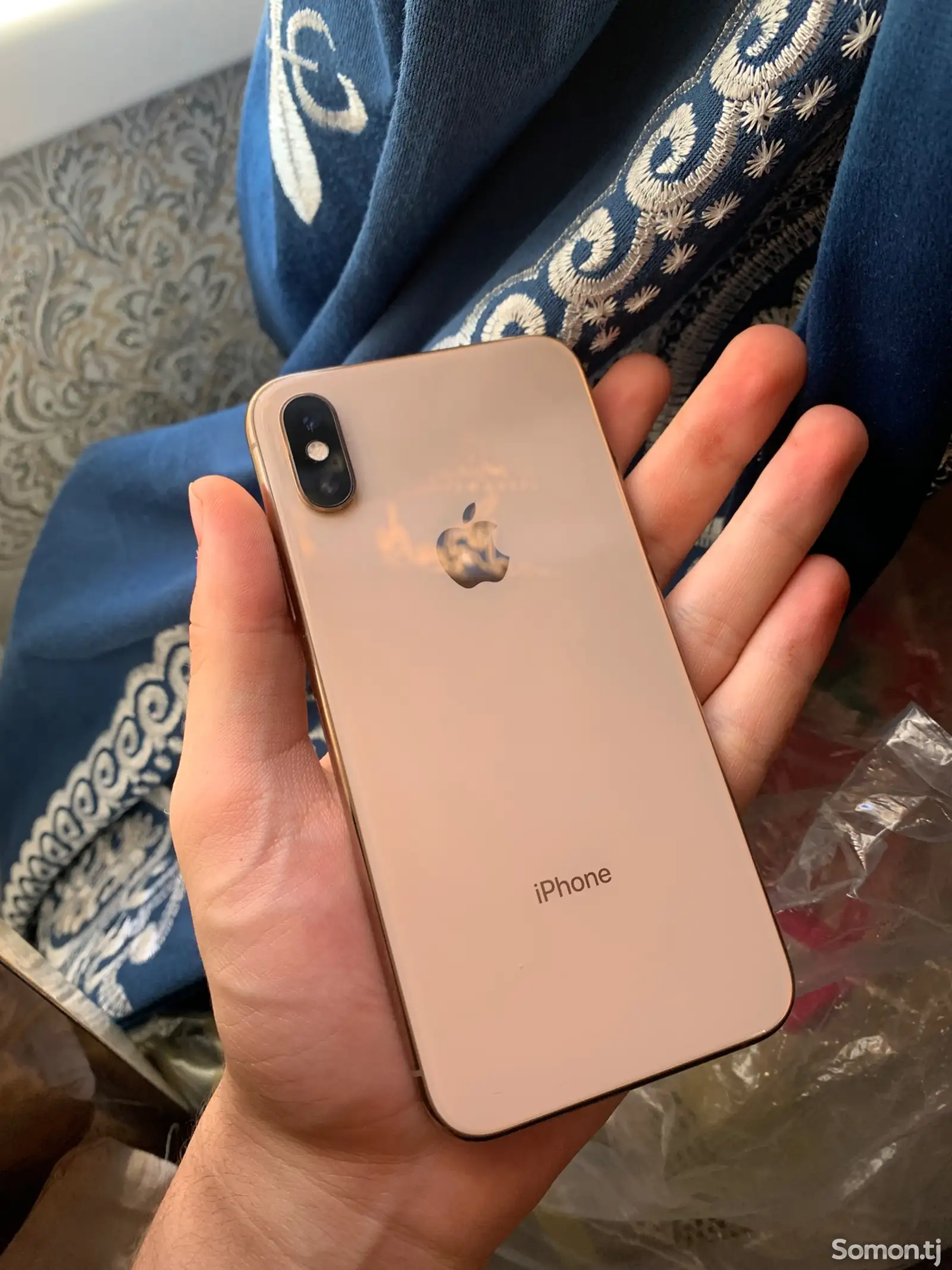 Apple iPhone Xs, 64 gb, Gold-2