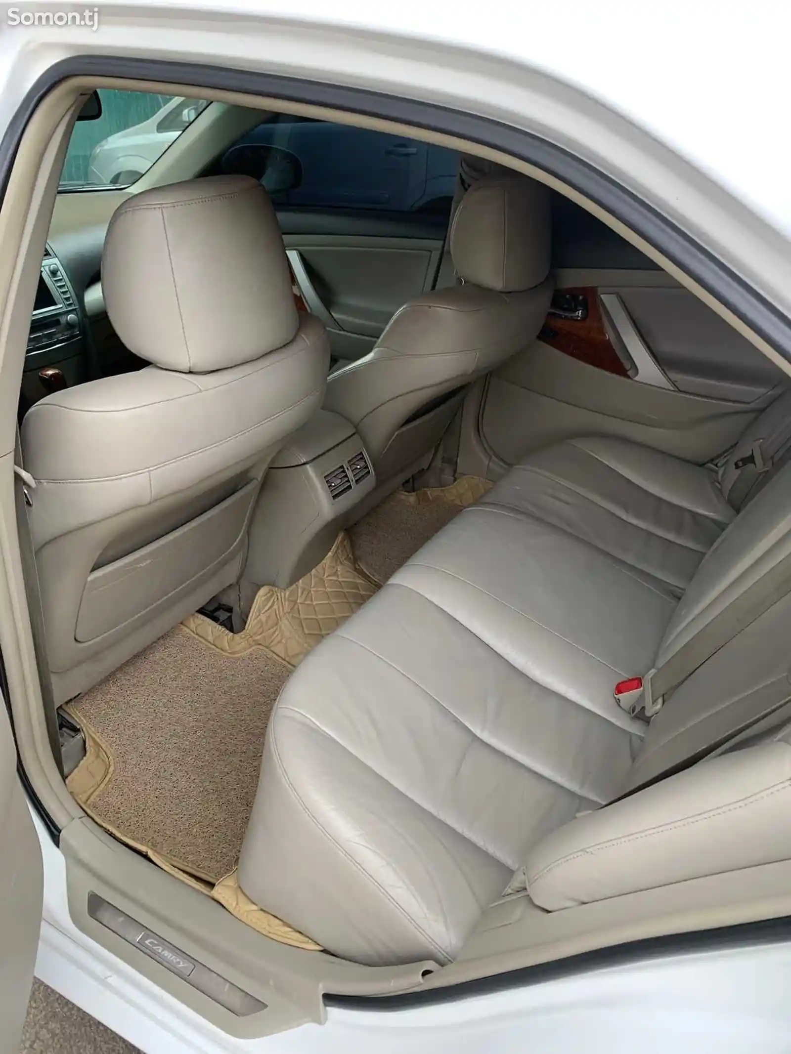 Toyota Camry, 2010-2