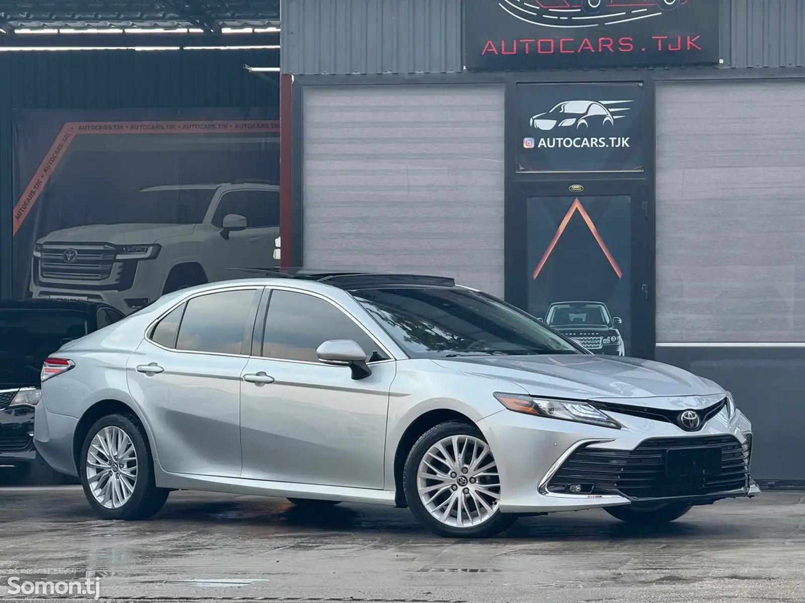 Toyota Camry, 2018-1