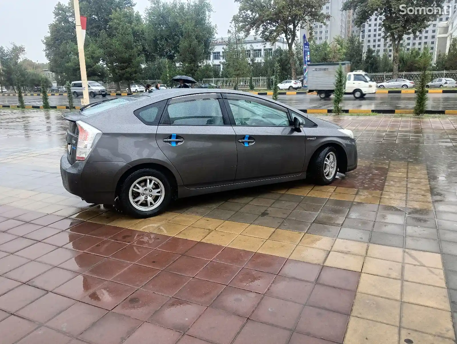 Toyota Prius, 2011-4