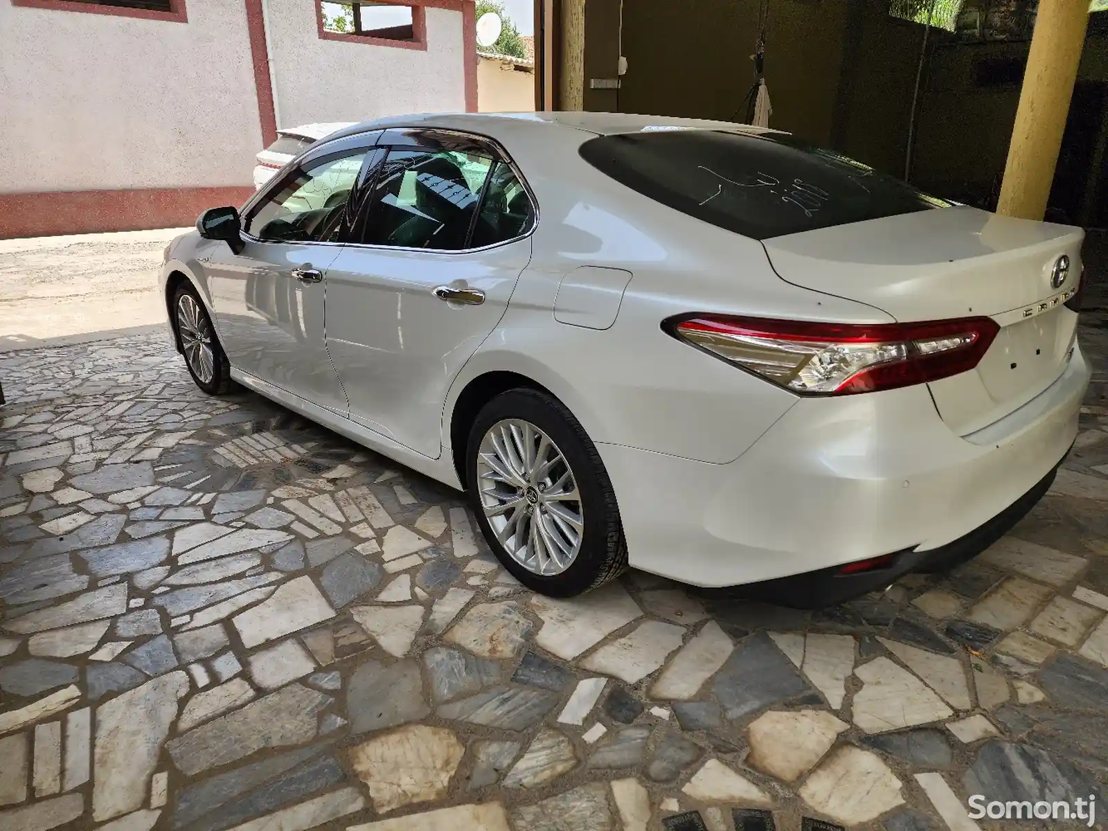 Toyota Camry, 2018-5