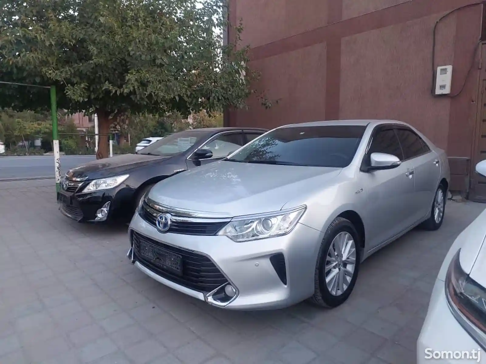 Toyota Camry, 2016-1