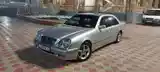 Mercedes-Benz E class, 2000-2