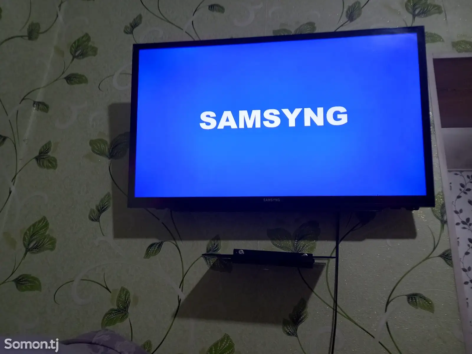 Телевизор Samsung-1