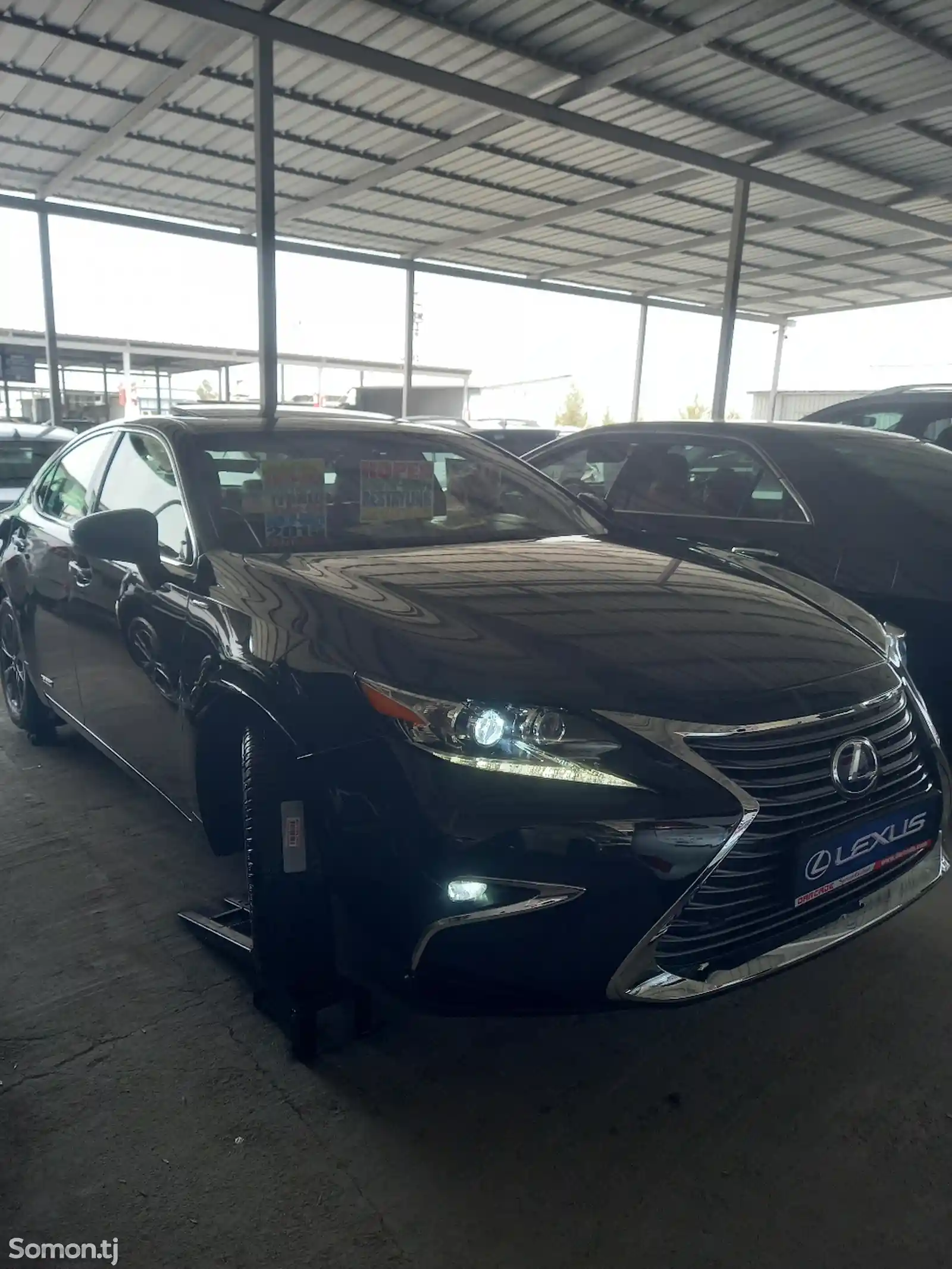 Lexus ES series, 2016-1