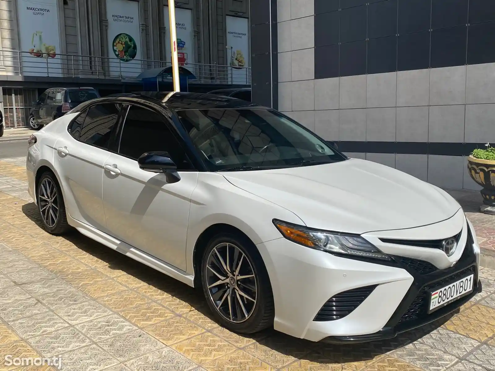 Toyota Camry, 2019-3