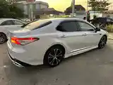 Toyota Camry, 2018-11