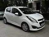 Chevrolet Spark, 2015-8