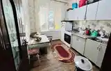 3-комн. квартира, 4 этаж, 78 м², Абдурахмони Чоми доми 56-5