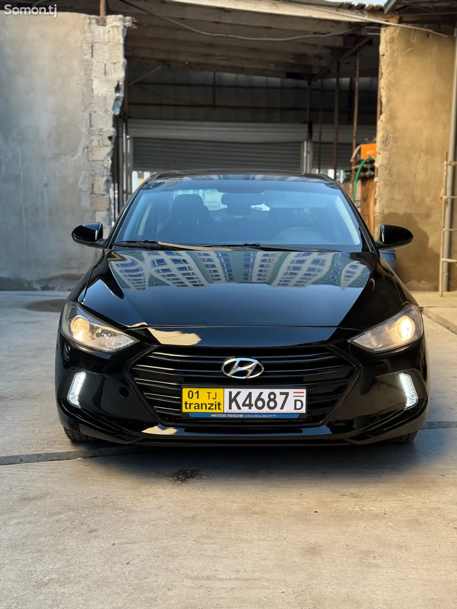 Hyundai Elantra, 2017-1