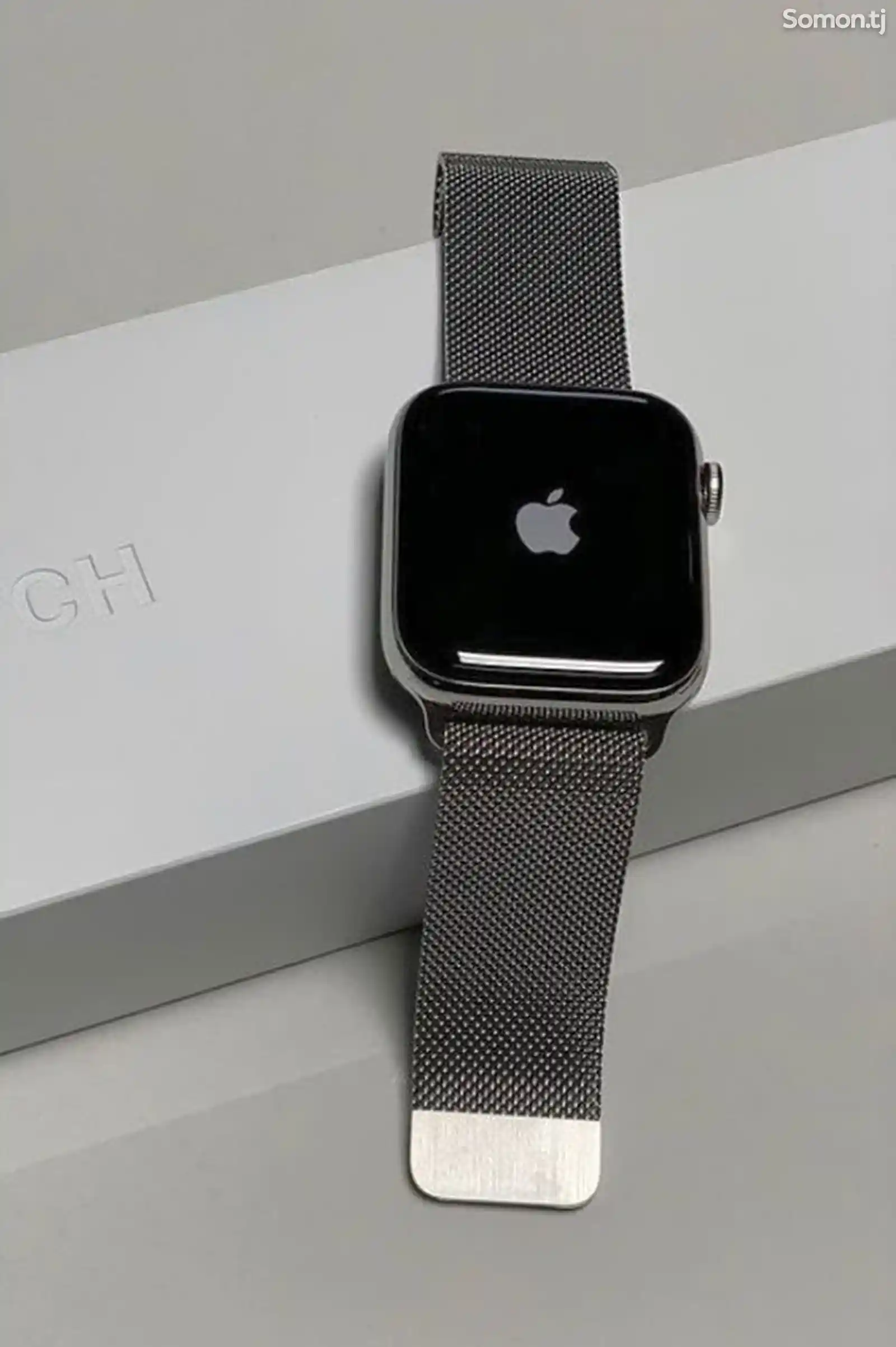 Смарт часы Apple Watch 9 45mm silver ceramic-1