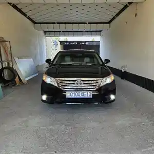 Toyota Avalon, 2011