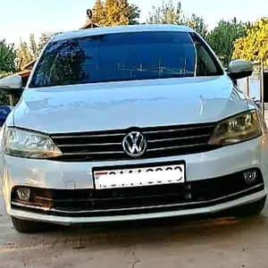 Volkswagen Jetta, 2016