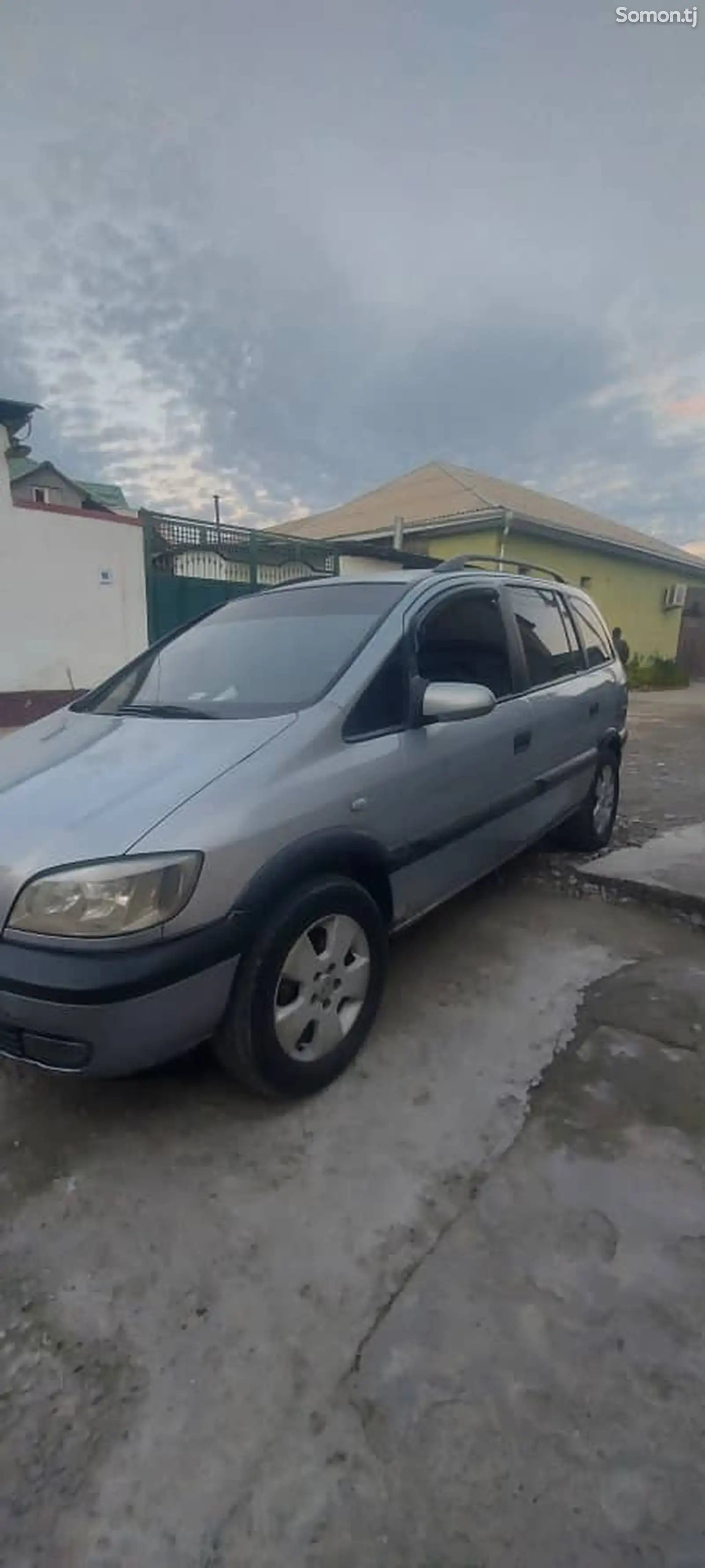 Opel Zafira, 2002-1