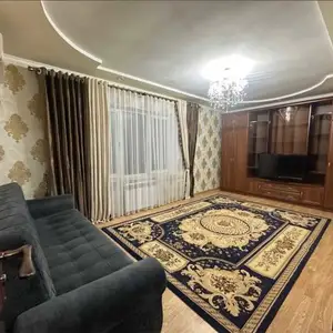 2-комн. квартира, 1 этаж, 48м², 4 дома