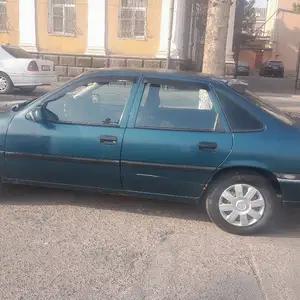 Opel Vectra A, 1995