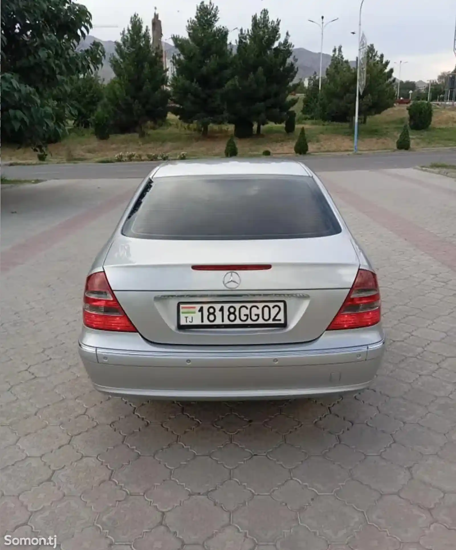 Mercedes-Benz E class, 2004-5