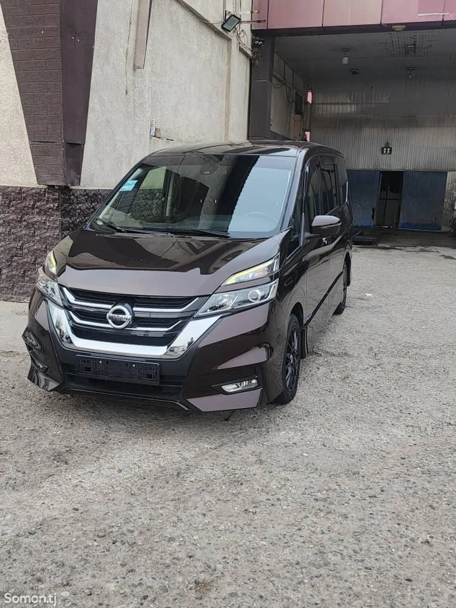 Nissan Serena, 2020-8