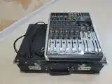 Микшер Behringer Xenyx QX1204USB-6