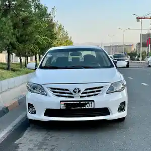 Toyota Corolla, 2011