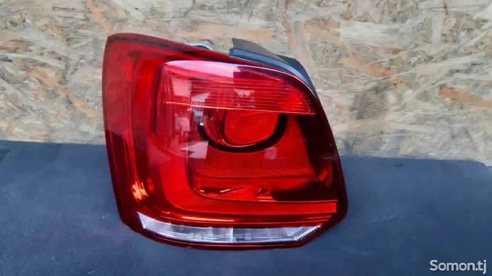 Задние фонари от Volkswagen Polo 2008-2012-4