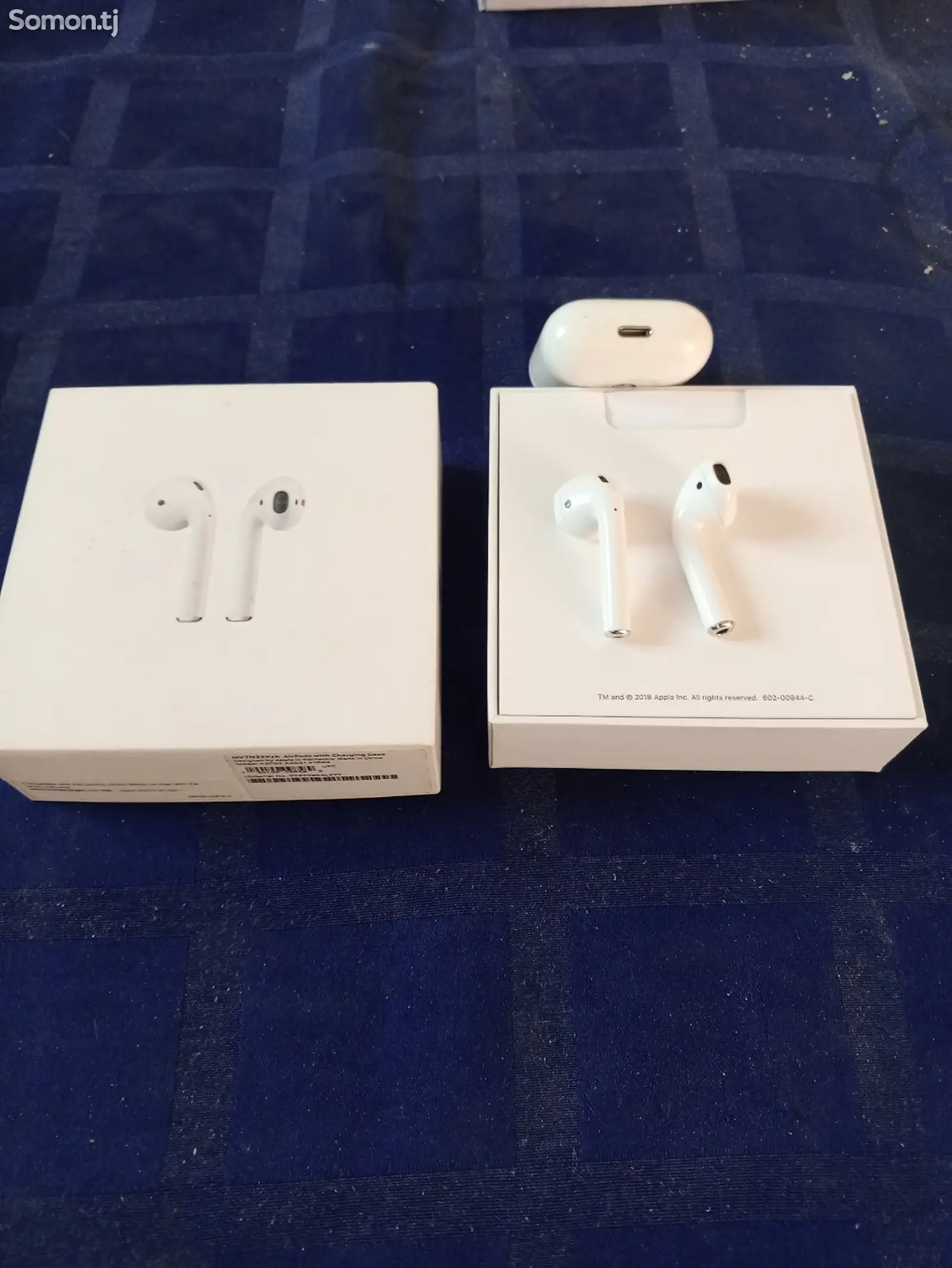 Airpods-1