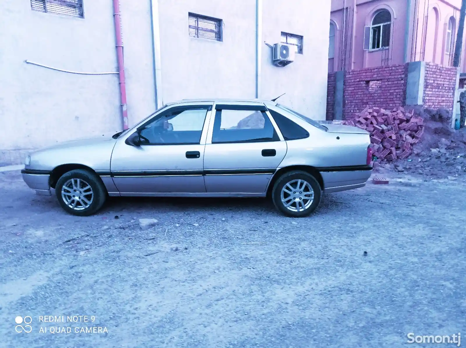 Opel Vectra A, 1992-3