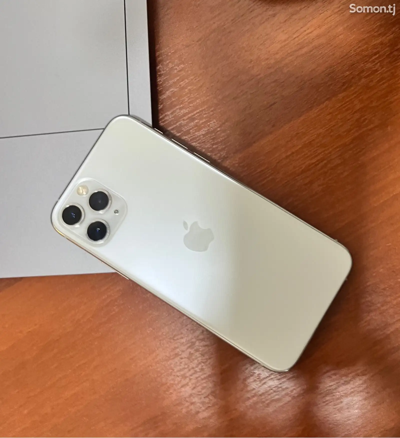 Apple iPhone 11 Pro, 64 gb, Silver-1