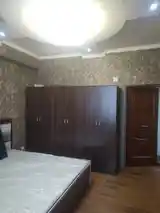 2-комн. квартира, 18 этаж, 72м², Дом печати-3