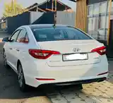 Hyundai Sonata, 2015-9