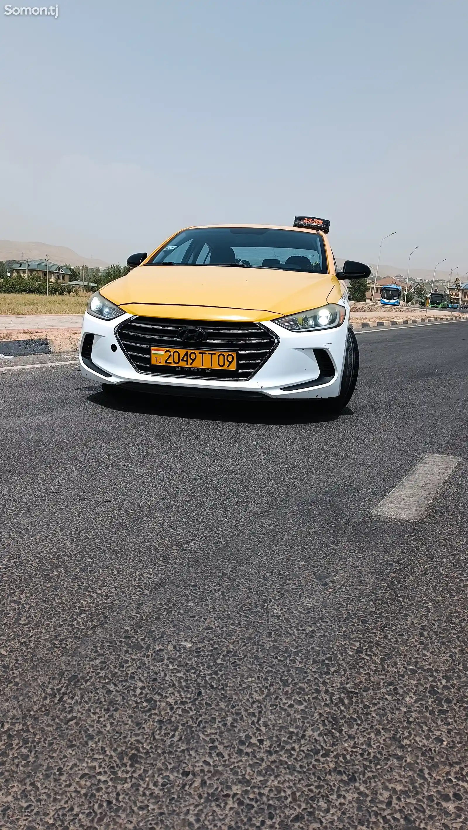 Hyundai Elantra, 2017-9