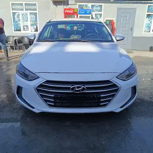 Hyundai Elantra, 2017