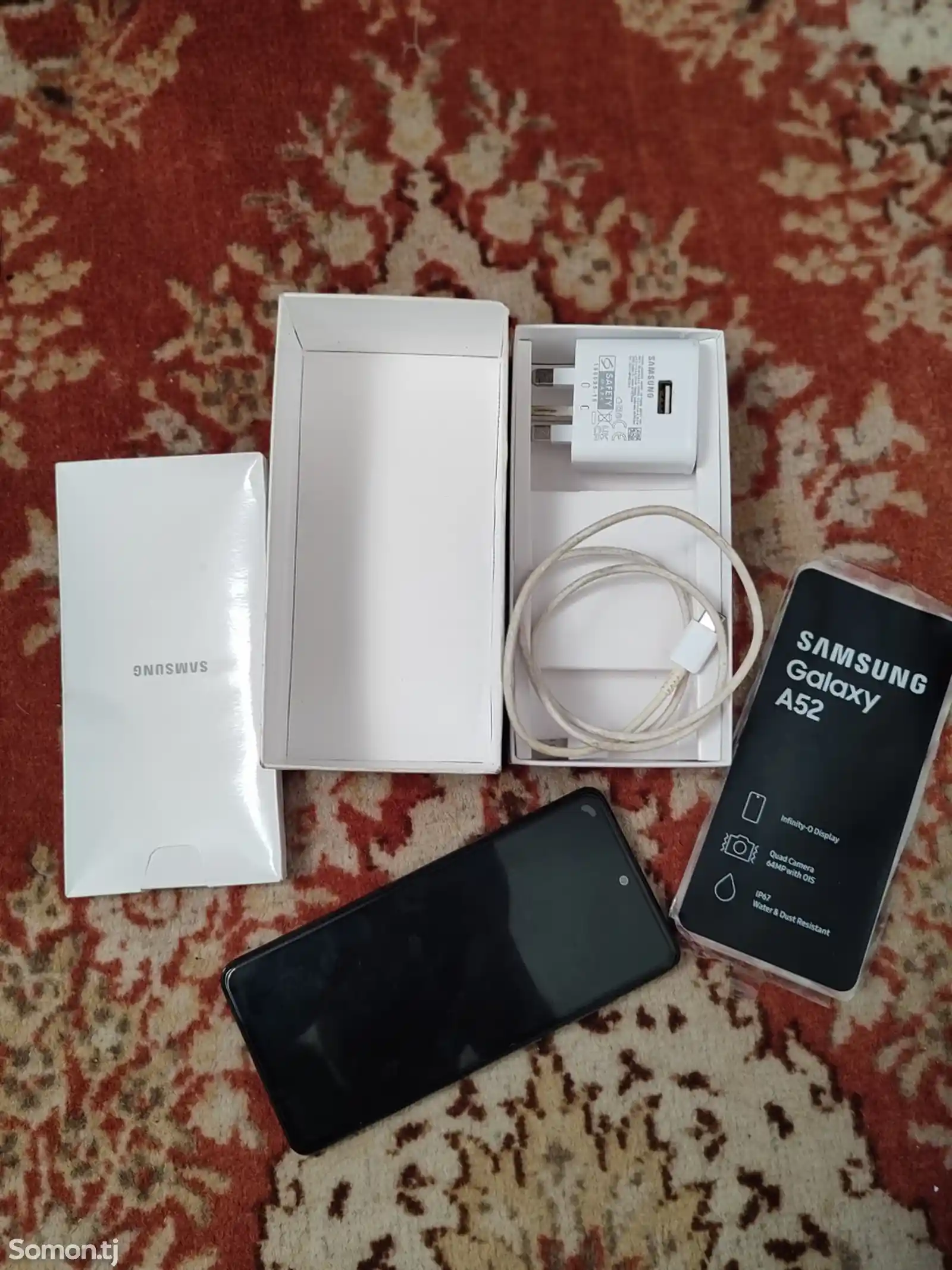 Samsung Galaxy A 52-1