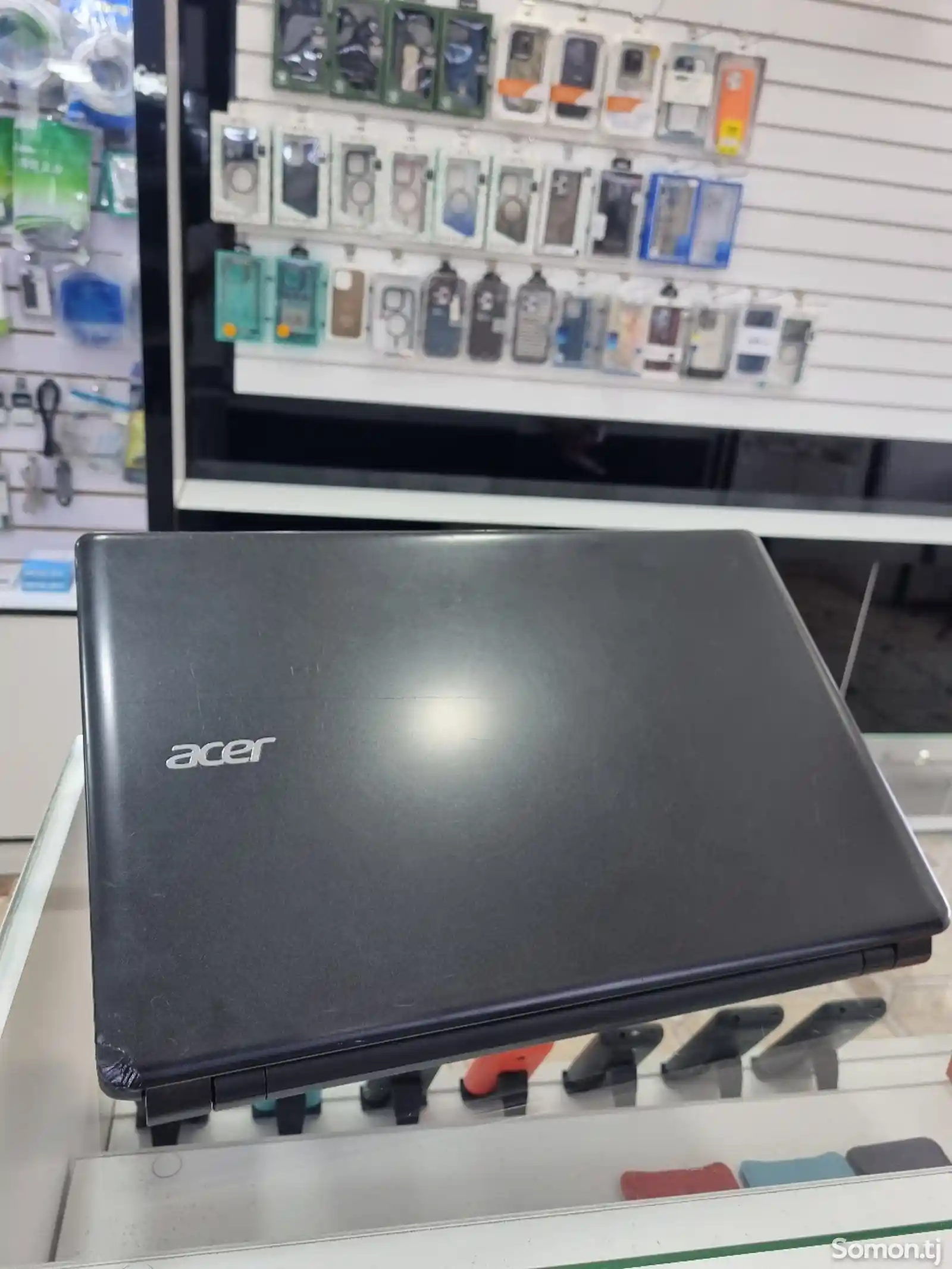 Ноутбук Acer E1-1