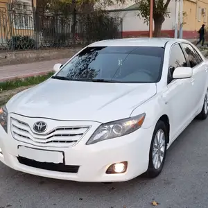 Toyota Camry, 2009