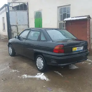 Opel Astra F, 1995