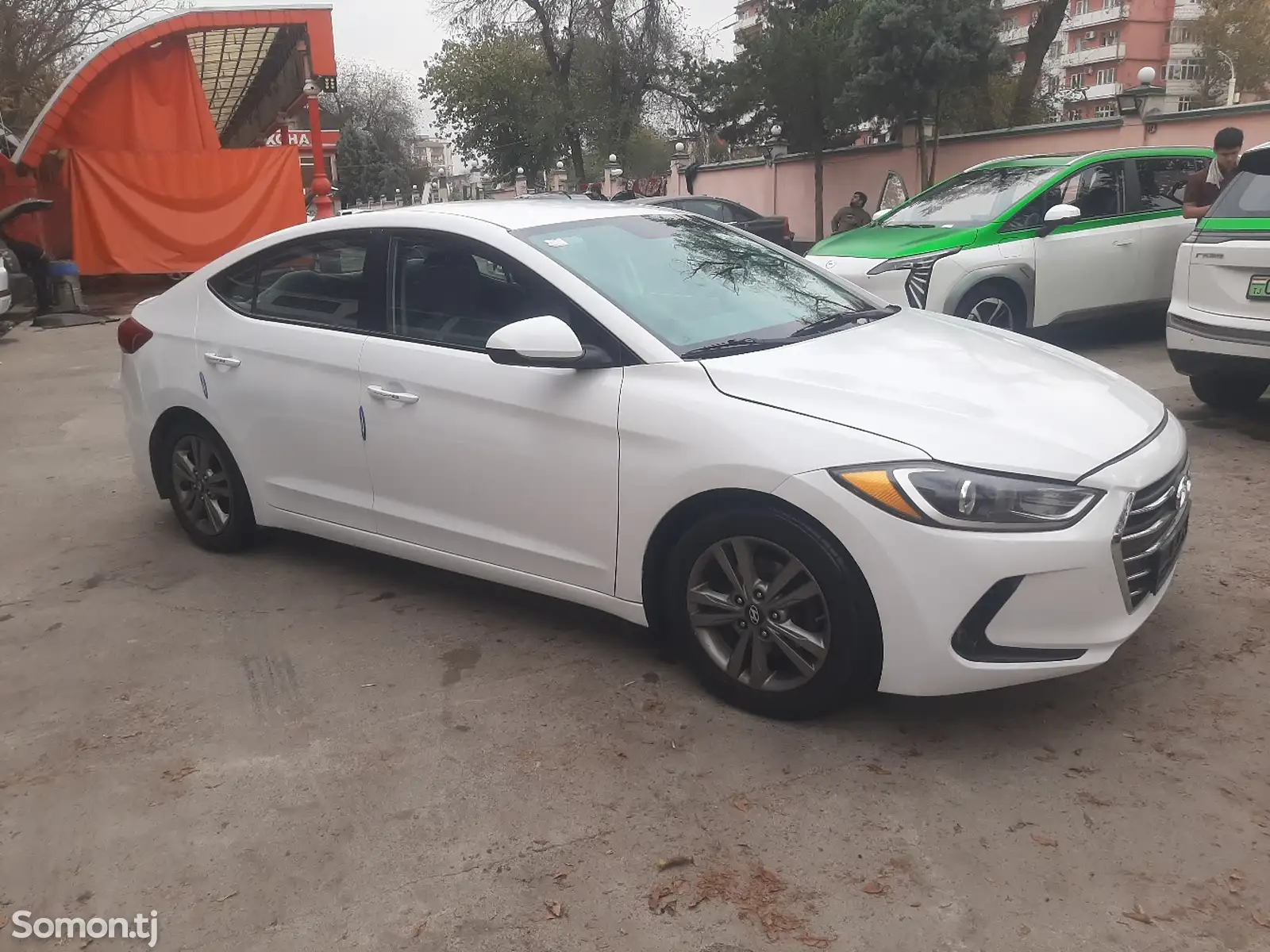 Hyundai Elantra, 2017-1