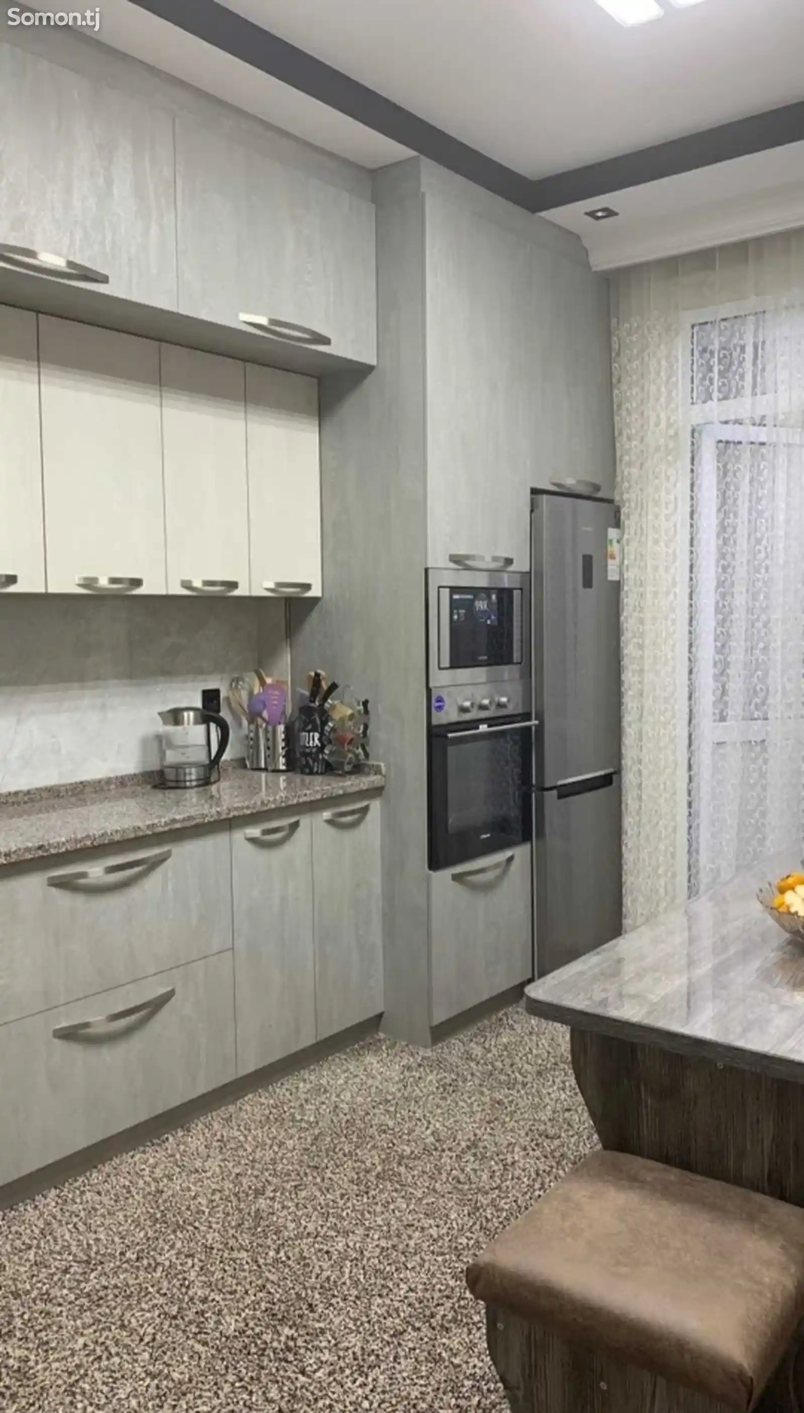 2-комн. квартира, 19 этаж, 90м², Дом печать-6