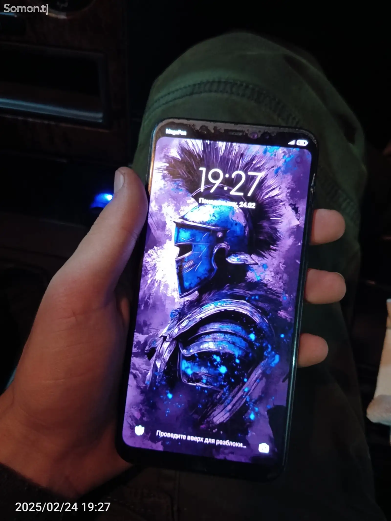 Xiaomi Mi 8 8/128Gb-1